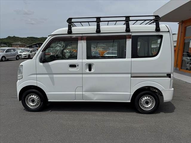 MINICAB van