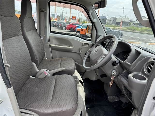 MINICAB van