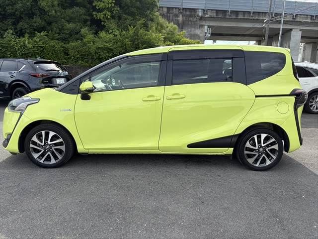 SIENTA HYBRID