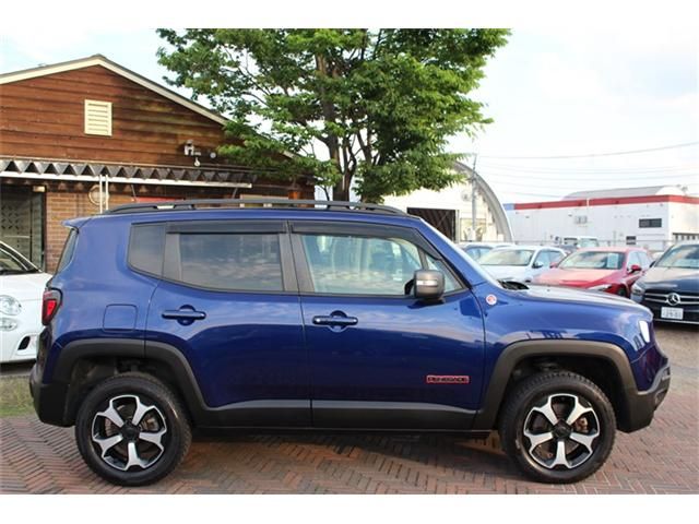 JEEP Renegade 4WD