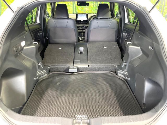 YARIS CROSS HYBRID