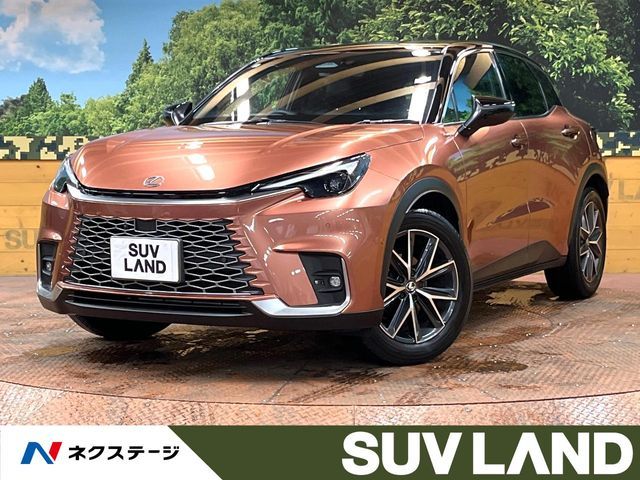 LEXUS LBX