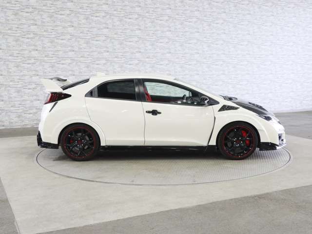 CIVIC hatchback