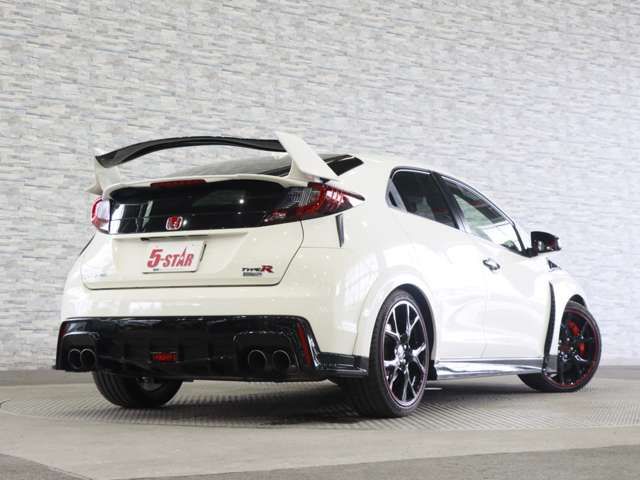CIVIC hatchback