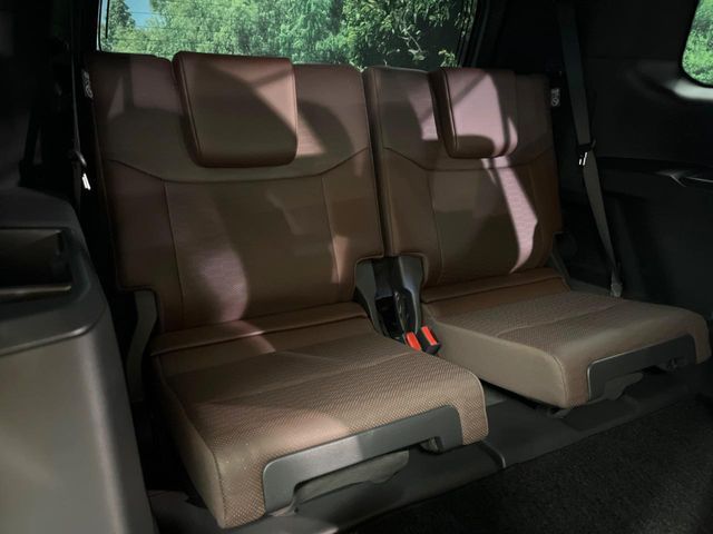 LANDCRUISER 250