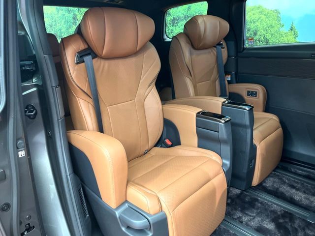 VELLFIRE  HYBRID 4WD