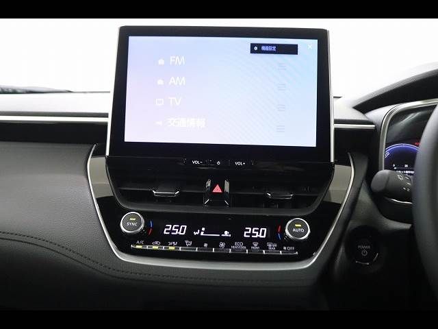 COROLLA CROSS HYBRID