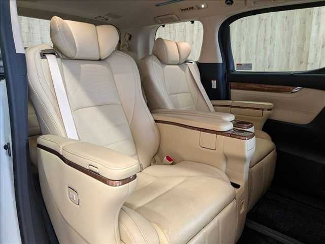 ALPHARD hybrid 4WD