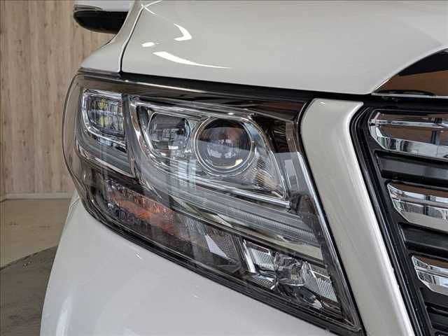 ALPHARD hybrid 4WD