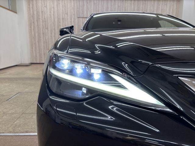 LEXUS LS500h 4WD
