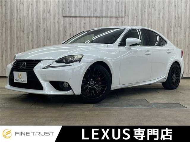 LEXUS IS300h