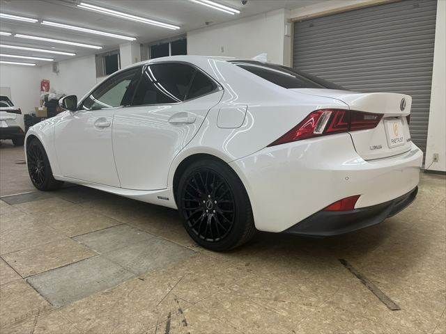 LEXUS IS300h