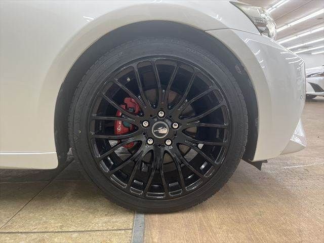 LEXUS IS300h