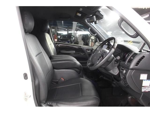 HIACE van 2WD