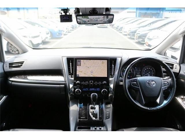ALPHARD hybrid 4WD