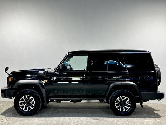 LANDCRUISER 70
