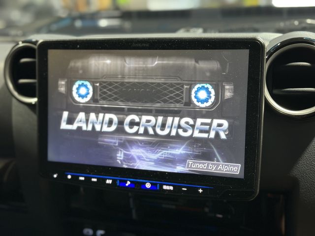 LANDCRUISER 70