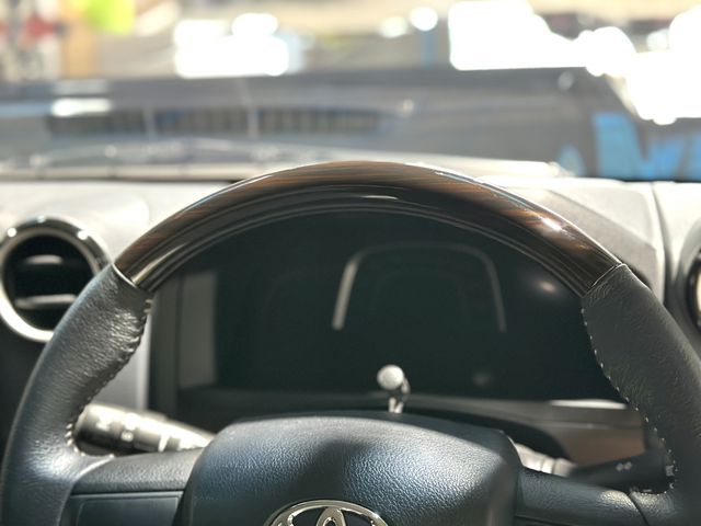 LANDCRUISER 70