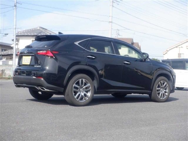 LEXUS NX200t