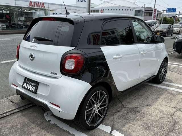 SMART FORFOUR