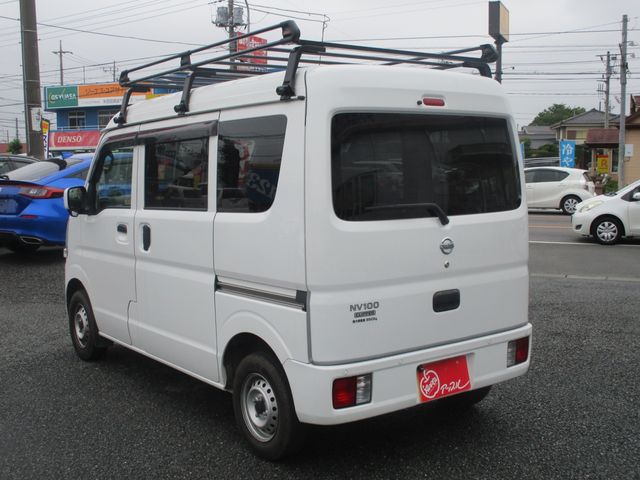 NV100 CLIPPER