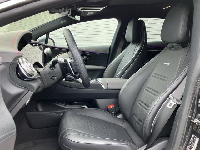 MERCEDES AMG EQS