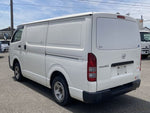 REGIUSACE 2WD van