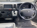 REGIUSACE 2WD van