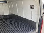 REGIUSACE 2WD van