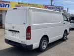 REGIUSACE 2WD van
