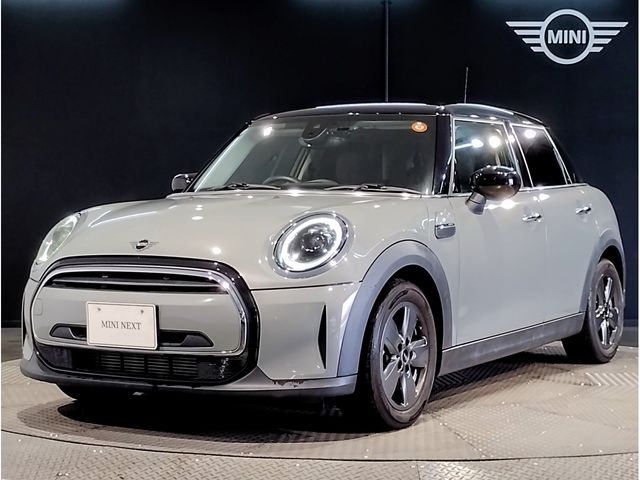 MINI COOPER D 5DOOR