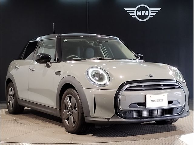 MINI COOPER D 5DOOR