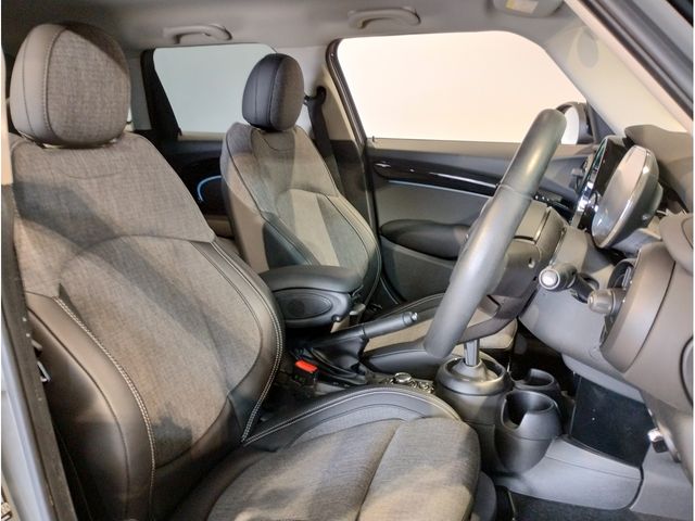 MINI COOPER D 5DOOR