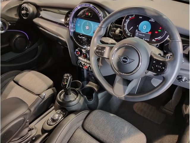 MINI COOPER D 5DOOR
