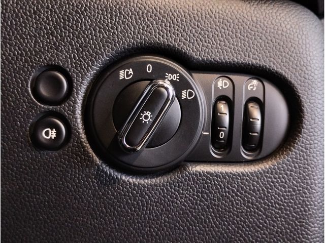 MINI COOPER D 5DOOR