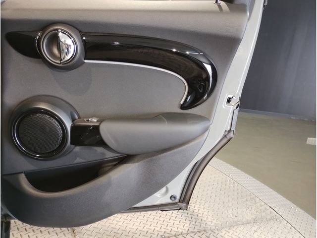 MINI COOPER D 5DOOR