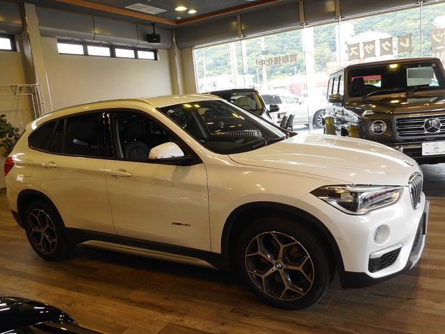 BMW X1