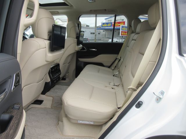 LANDCRUISER wagon