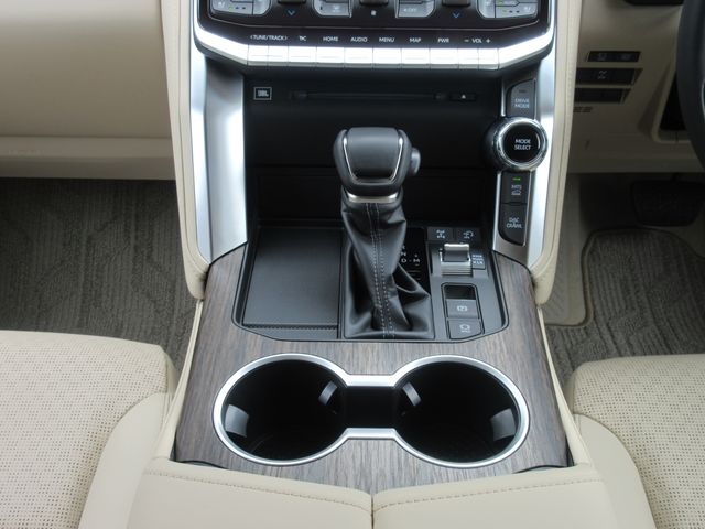 LANDCRUISER wagon