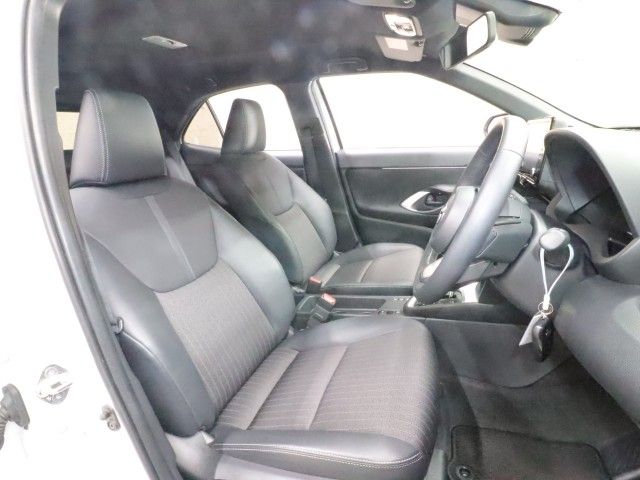 YARIS CROSS HYBRID