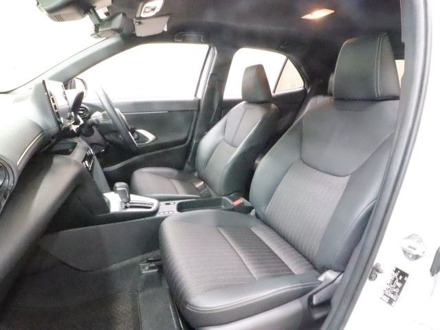 YARIS CROSS HYBRID