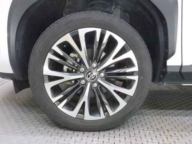 YARIS CROSS HYBRID