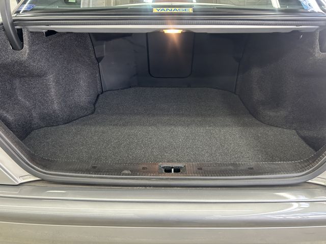 MERCEDES BENZ C class sedan