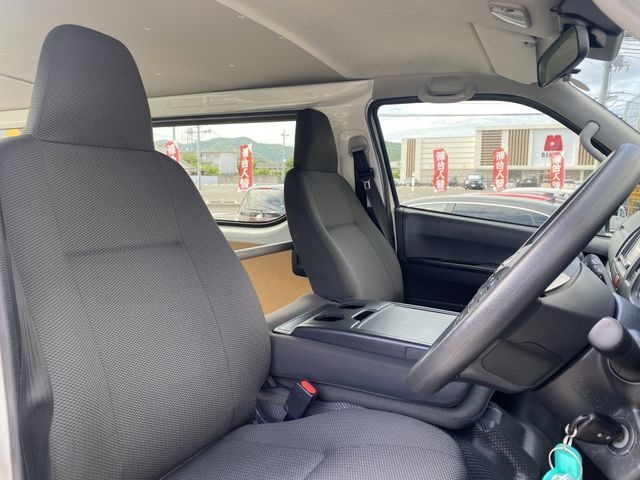 HIACE van 1.25t 2WD