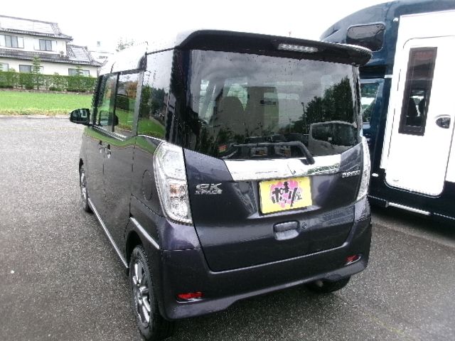 eK SPACE custom 4WD