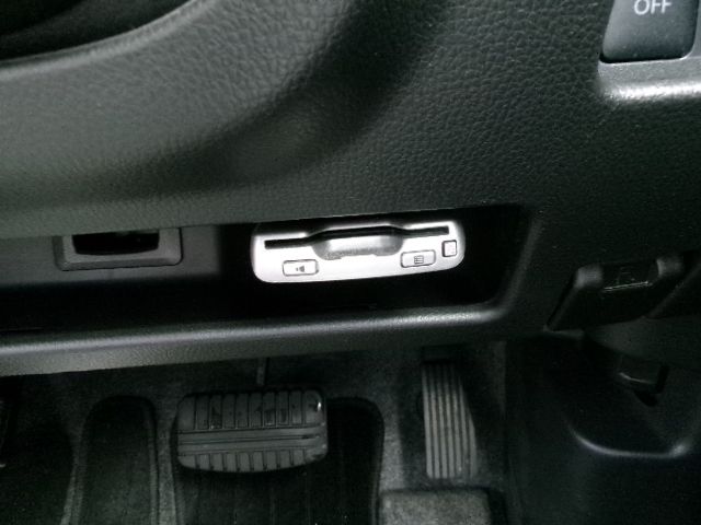 eK SPACE custom 4WD