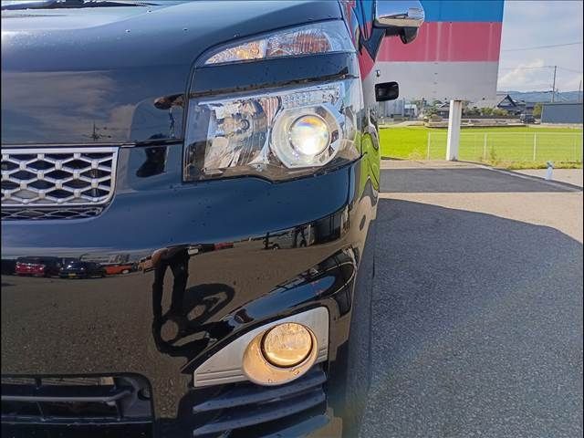 VOXY 4WD