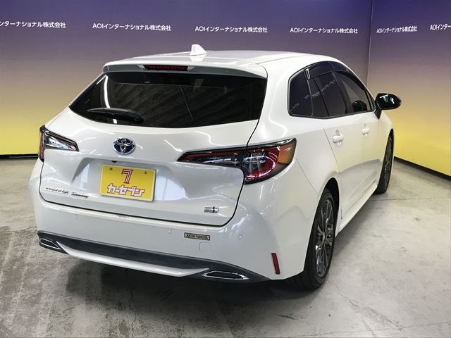 COROLLA TOURING HYBRID