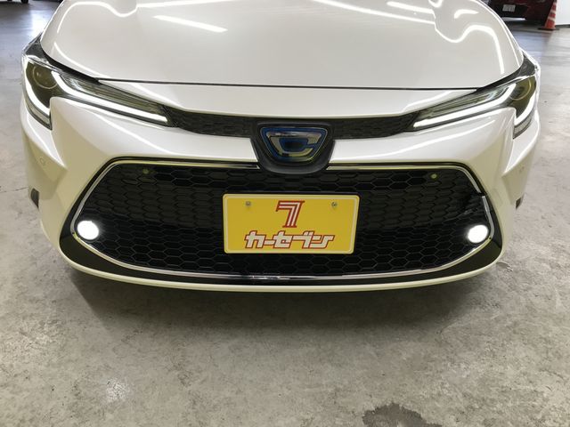 COROLLA TOURING HYBRID