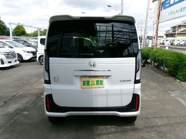 N BOX CUSTOM 4WD